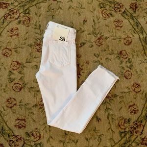 NWT Rag & Bone White Capri Jean w/ frayed hem